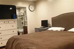 12117 Van Nuys, Sylmar, CA 91342 - Photo 17