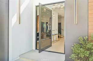 22930 Dolorosa St, Woodland Hills, CA 91367 - Photo 9