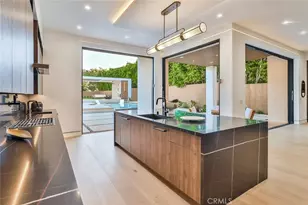 22930 Dolorosa St, Woodland Hills, CA 91367 - Photo 29