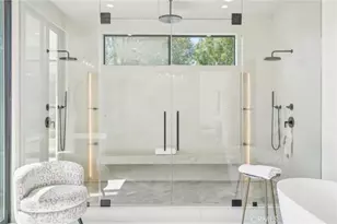 22930 Dolorosa St, Woodland Hills, CA 91367 - Photo 45