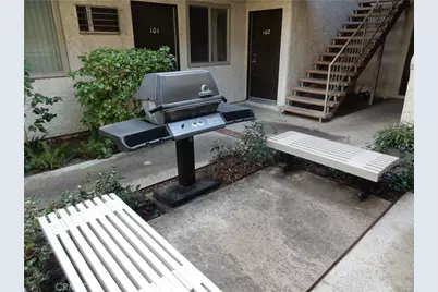 7055 Etiwanda Avenue #208, Reseda, CA 91335 - Photo 13