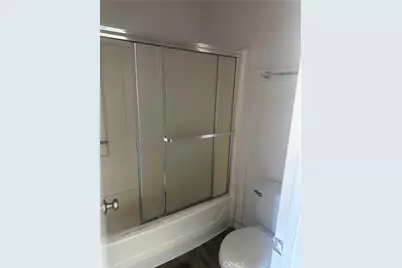 7055 Etiwanda Avenue #208, Reseda, CA 91335 - Photo 11