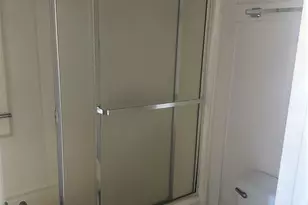 7055 Etiwanda Ave, Reseda, CA 91335 - Photo 11