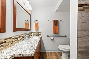 19160 Ave Of The Oaks, Newhall, CA 91321 - Photo 15