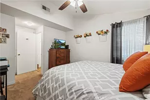 19160 Ave Of The Oaks, Newhall, CA 91321 - Photo 21