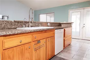 4543 Windstar Way, Palmdale, CA 93552 - Photo 9