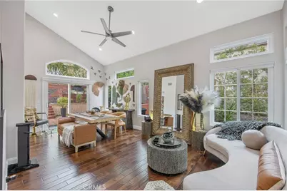 133 Concerto, Oak Park, CA 91377 - Photo 5