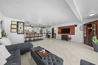 9757 White Oak, Northridge, CA 91325 - Photo 15