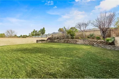 22553 Pearson Court, Saugus, CA 91350 - Photo 35