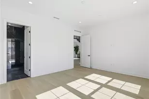 22849 W Seaqua Circle, Chatsworth, CA 91311 - Photo 25
