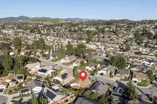 22948 Magnolia Glen, Valencia, CA 91354 - Photo 11