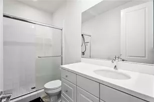 27606 Skylark Ln, Saugus, CA 91350 - Photo 31