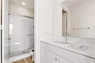 27606 Skylark Ln, Saugus, CA 91350 - Photo 23