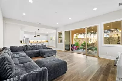 27606 Skylark Lane, Saugus, CA 91350 - Photo 13