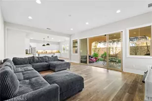 27606 Skylark Ln, Saugus, CA 91350 - Photo 13