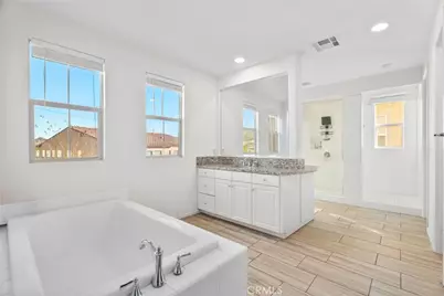 27606 Skylark Lane, Saugus, CA 91350 - Photo 25