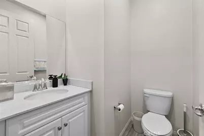 7214 N Chestnut, Van Nuys, CA 91405 - Photo 19