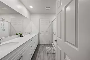 7214 N Chestnut, Van Nuys, CA 91405 - Photo 25