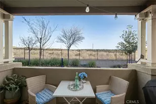 28540 Pietro Dr, Valencia, CA 91354 - Photo 7