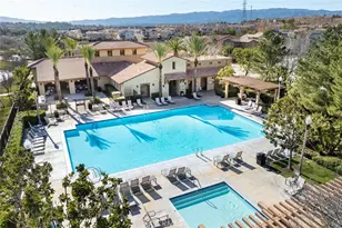 28540 Pietro Dr, Valencia, CA 91354 - Photo 35