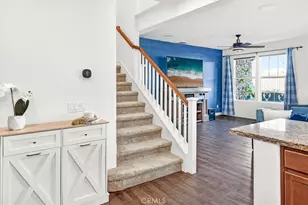 28540 Pietro Dr, Valencia, CA 91354 - Photo 17