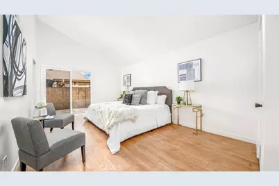 20010 Eccles Street, Winnetka, CA 91306 - Photo 17