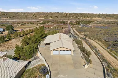 14455 Summit Valley, Hesperia, CA 92345 - Photo 17