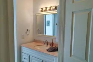 21500 Burbank, Woodland Hills, CA 91367 - Photo 29