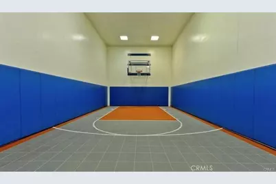 21500 Burbank #222, Woodland Hills, CA 91367 - Photo 39