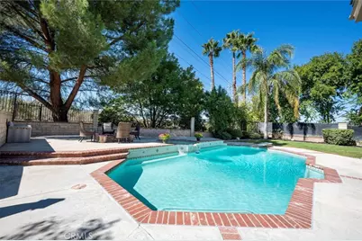 27641 Sutters Pointe, Saugus, CA 91350 - Photo 21