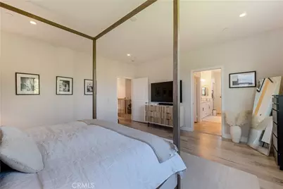 17065 Cantlay, Lake Balboa, CA 91406 - Photo 23