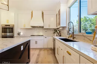 17065 Cantlay, Lake Balboa, CA 91406 - Photo 9