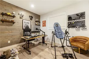 17065 Cantlay, Lake Balboa, CA 91406 - Photo 27