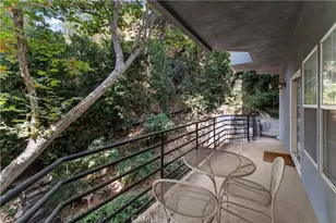 2355 N Beverly Glen Blvd, Los Angeles, CA 90077 - Photo 41