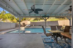 27466 Annette Jo, Saugus, CA 91350 - Photo 27