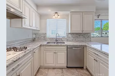 15550 Otsego Street, Encino, CA 91436 - Photo 23
