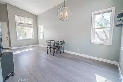 30401 Servilla, Castaic, CA 91384 - Photo 7
