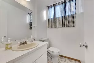 1654 Edgewater Ln, Camarillo, CA 93010 - Photo 15