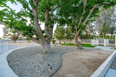 2755 W Avenue, Palmdale, CA 93551 - Photo 53