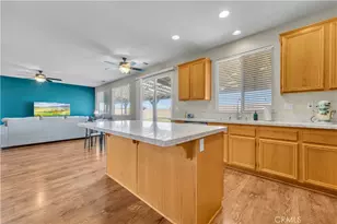 40028 Aliso Ct, Palmdale, CA 93551 - Photo 17