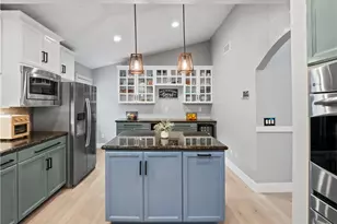 28331 Royal Rd, Castaic, CA 91384 - Photo 9