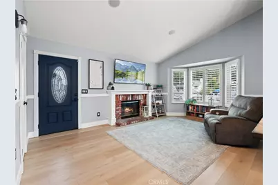 28331 Royal Road, Castaic, CA 91384 - Photo 5