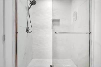 6630 McLennan, Lake Balboa, CA 91406 - Photo 23