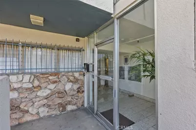 1126 N Central #101, Glendale, CA 91202 - Photo 27