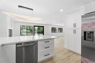 19701 Blythe St, Winnetka, CA 91306 - Photo 15