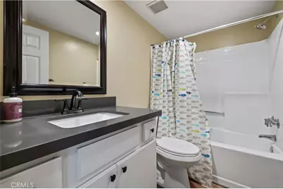 22914 Banyan Place #202, Saugus, CA 91390 - Photo 31