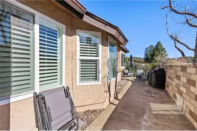 22914 Banyan Place #202, Saugus, CA 91390 - Photo 37