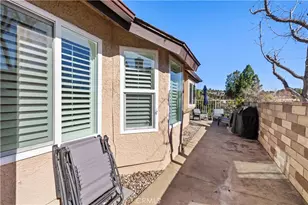 22914 Banyan Pl, Saugus, CA 91390 - Photo 37