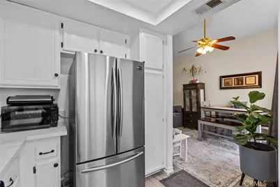 25258 Steinbeck Avenue #F, Stevenson Ranch, CA 91381 - Photo 3