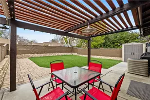 25637 Almendra, Valencia, CA 91355 - Photo 23